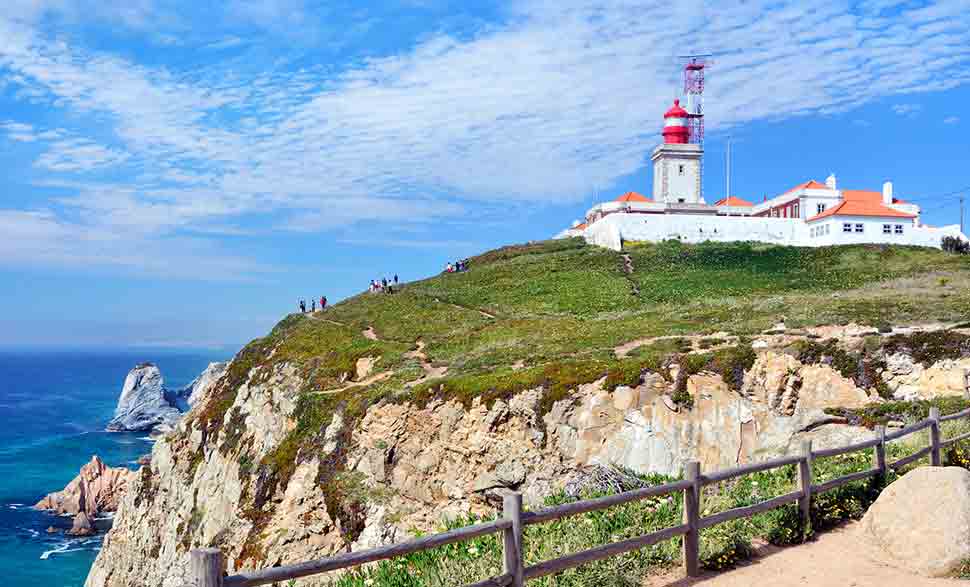 5 Aww-Inspiring Romantic Things to Do In Portugal